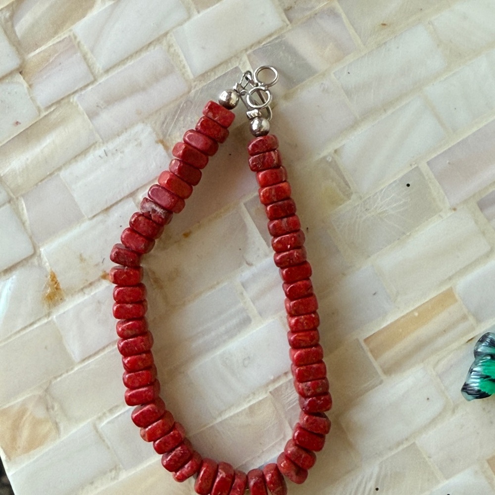 Red coral hand Beaded Navajo Necklace and Bracelet Set - Picture 10 of 10